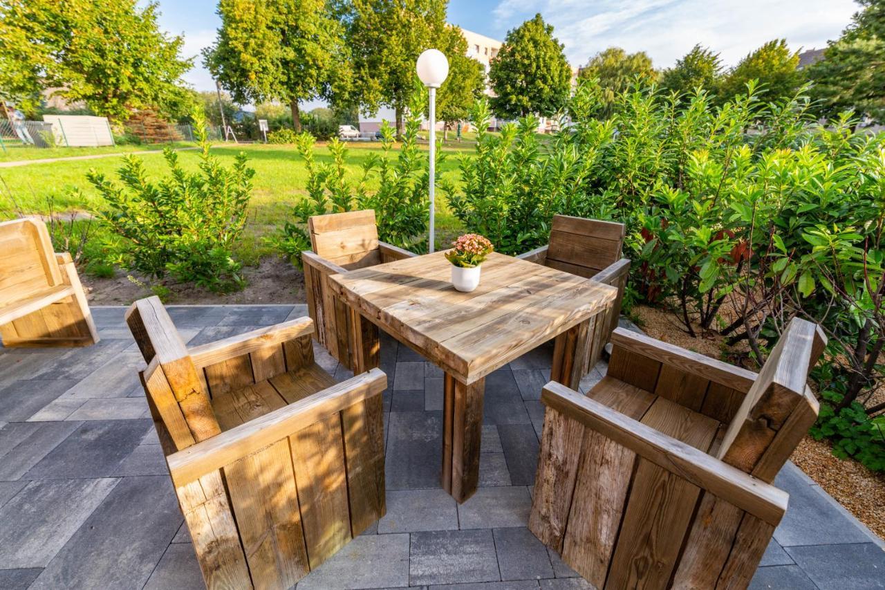 Hotel Und Restaurant "Zur Zwiebel" Peenemunde Eksteriør bilde