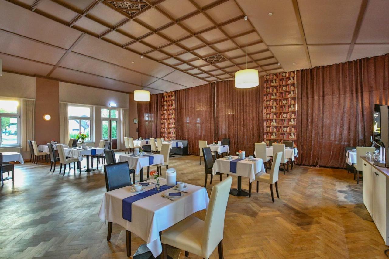 Hotel Und Restaurant "Zur Zwiebel" Peenemunde Eksteriør bilde